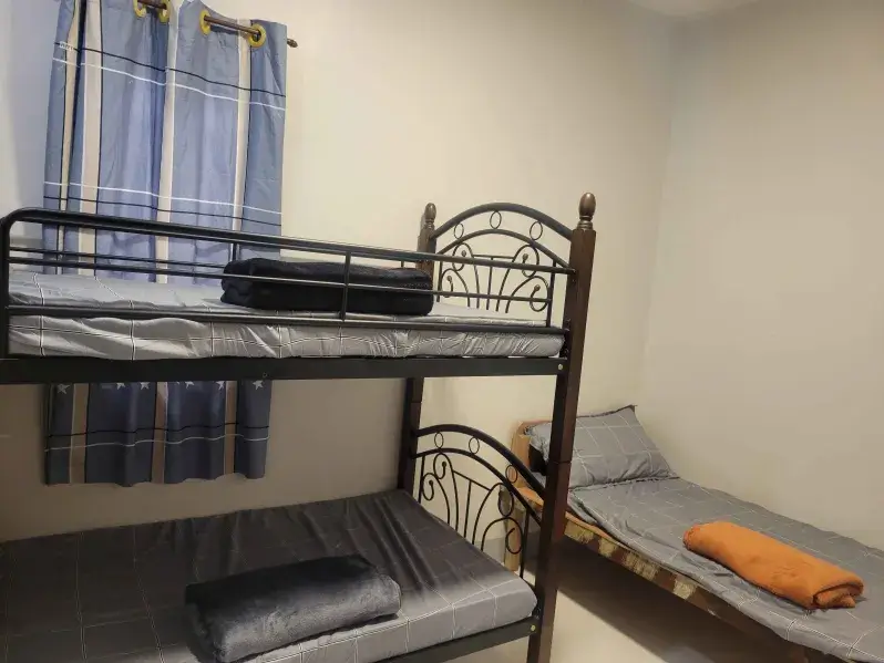 Bedroom1 2